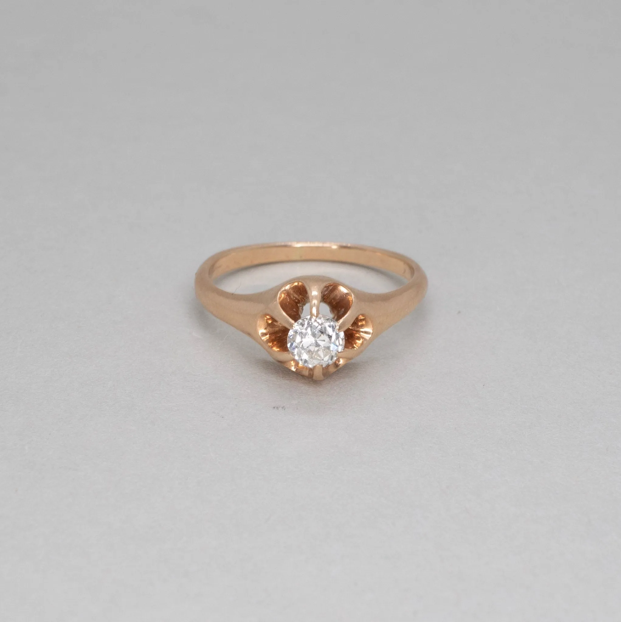 14K Vintage Petite Diamond Ring