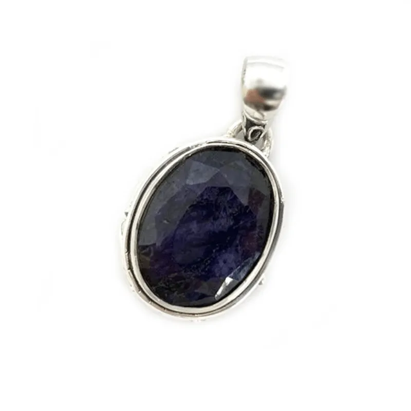 Boho Sapphire Quartz Oval Pendant