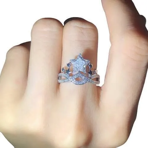 Chic Star Design Dazzling CZ Ring