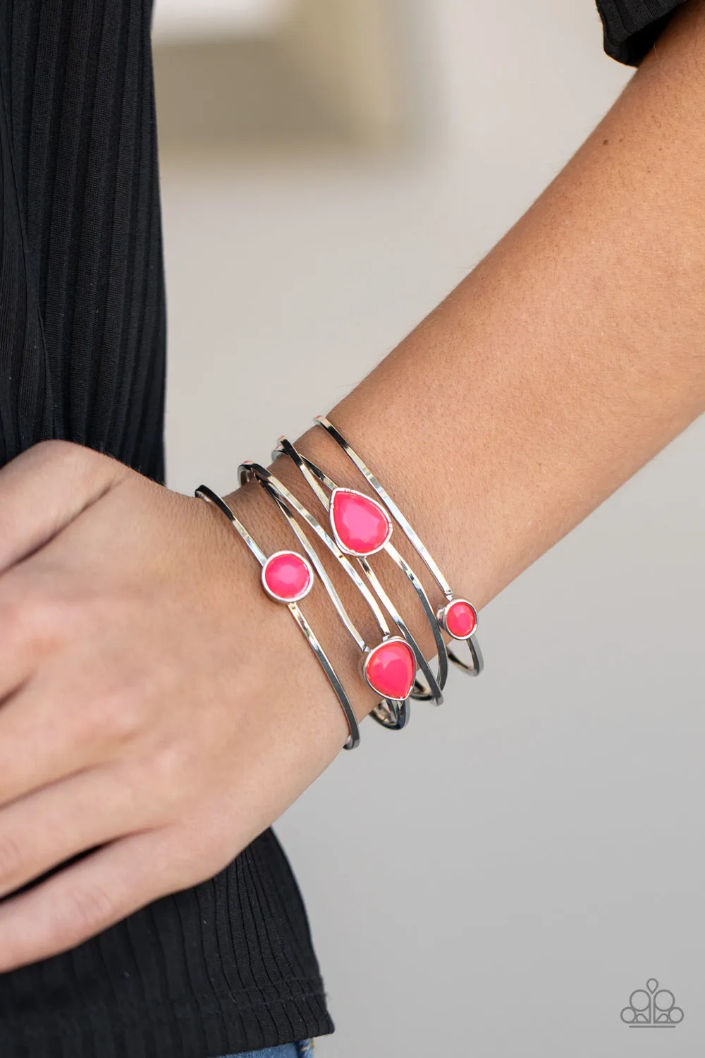 Fashion Frenzy - Pink Bracelet