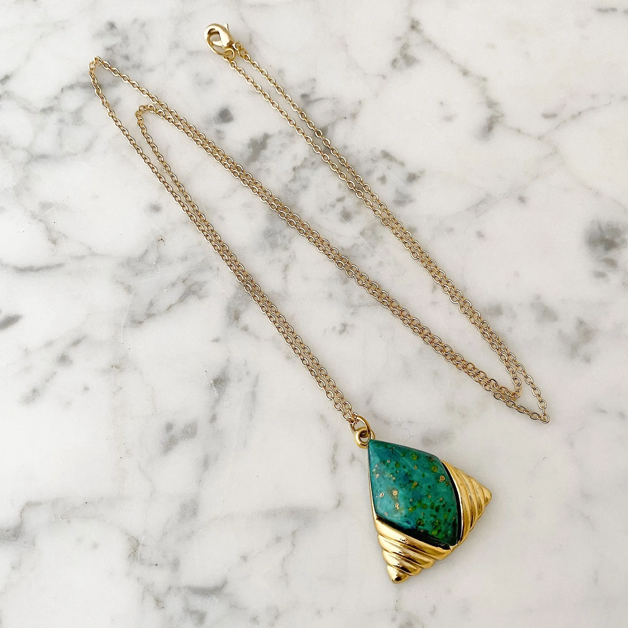 HANSON green triangle pendant necklace