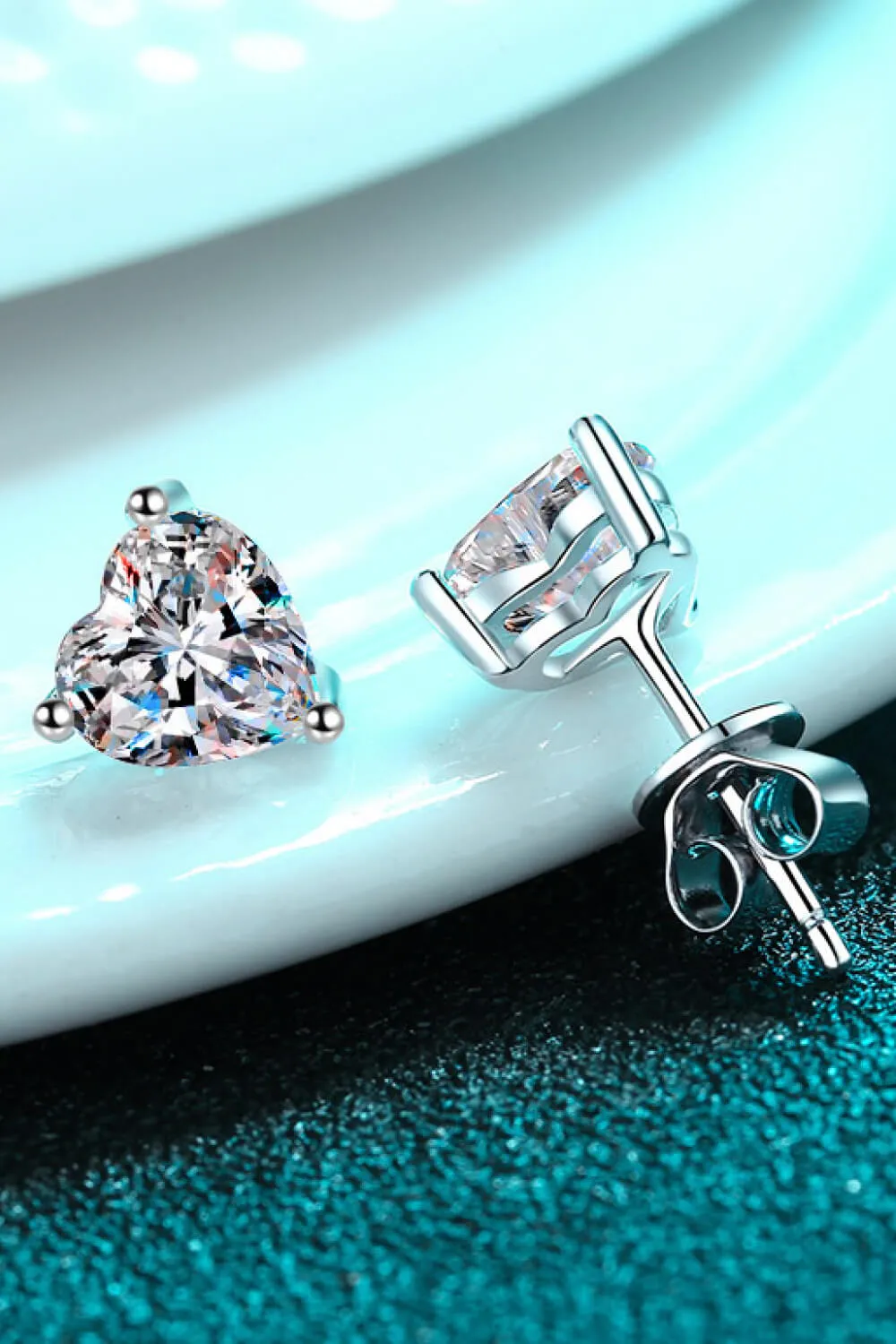 Heart-Shaped Stud Earrings with 2 Ct Moissanite