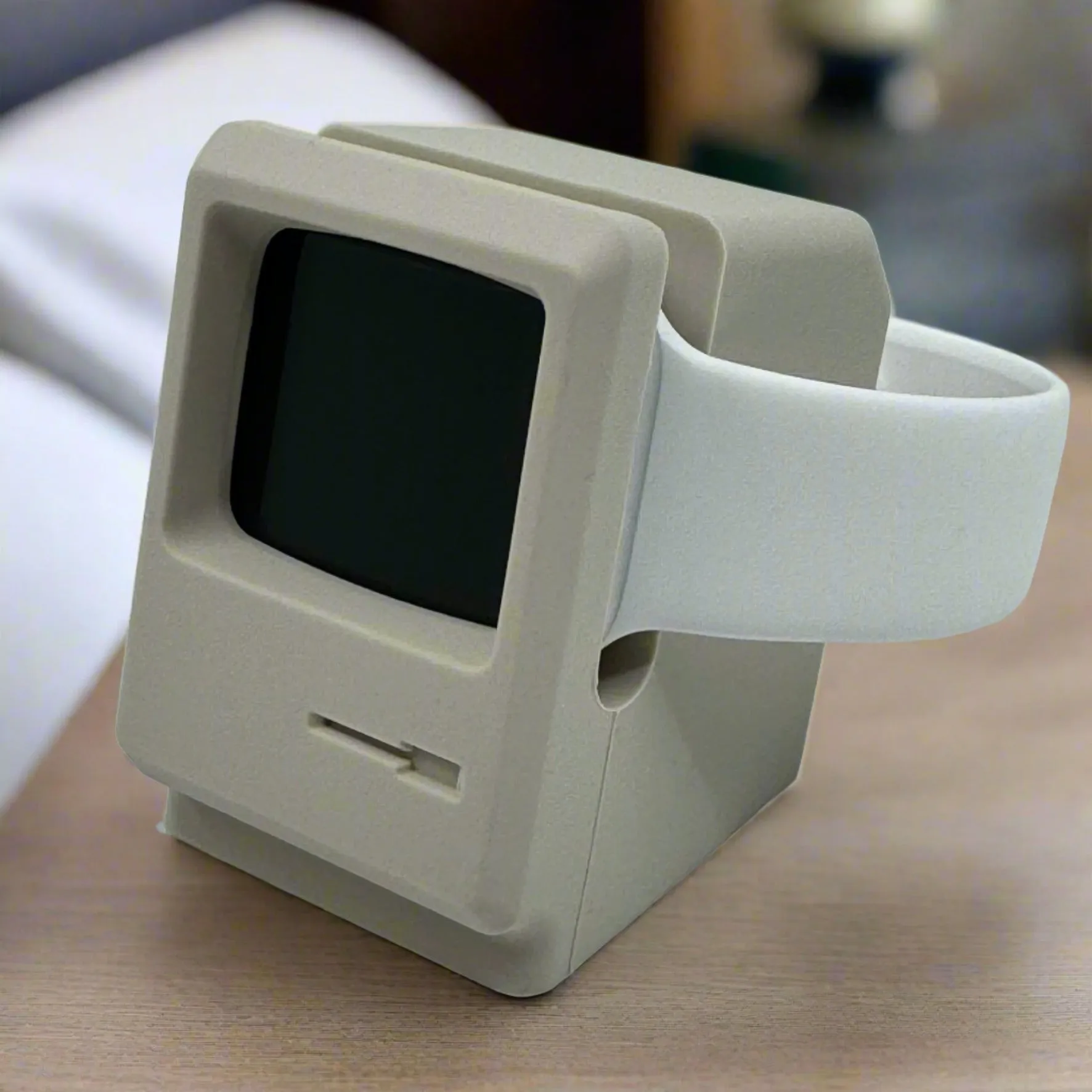 Macintosh Apple Watch Stand