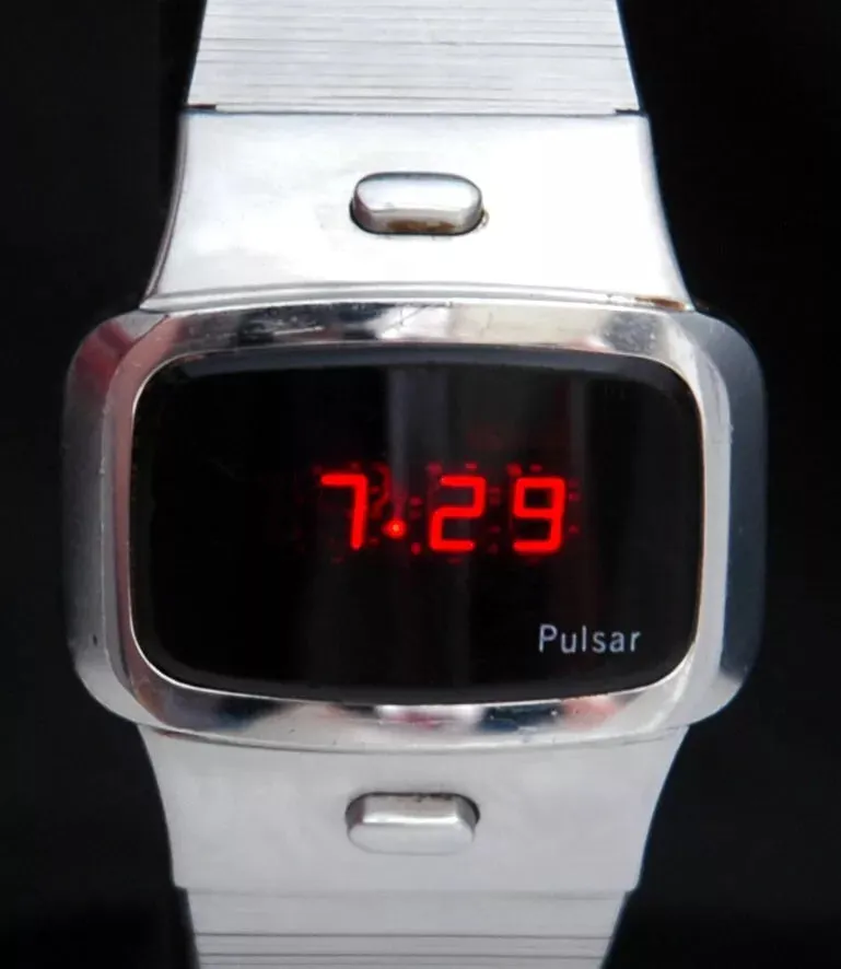 Pulsar Time Computer P4 Model 3408 Vintage 1975 SS Mens Dress Watch....33mm