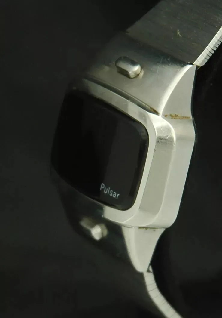 Pulsar Time Computer P4 Model 3408 Vintage 1975 SS Mens Dress Watch....33mm