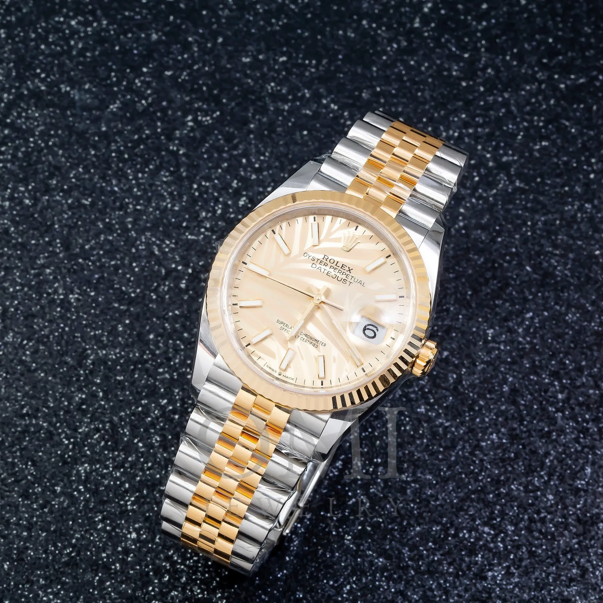 Rolex Datejust 126233 36MM Champagne Palm Dial With Two Tone Jubilee Bracelet