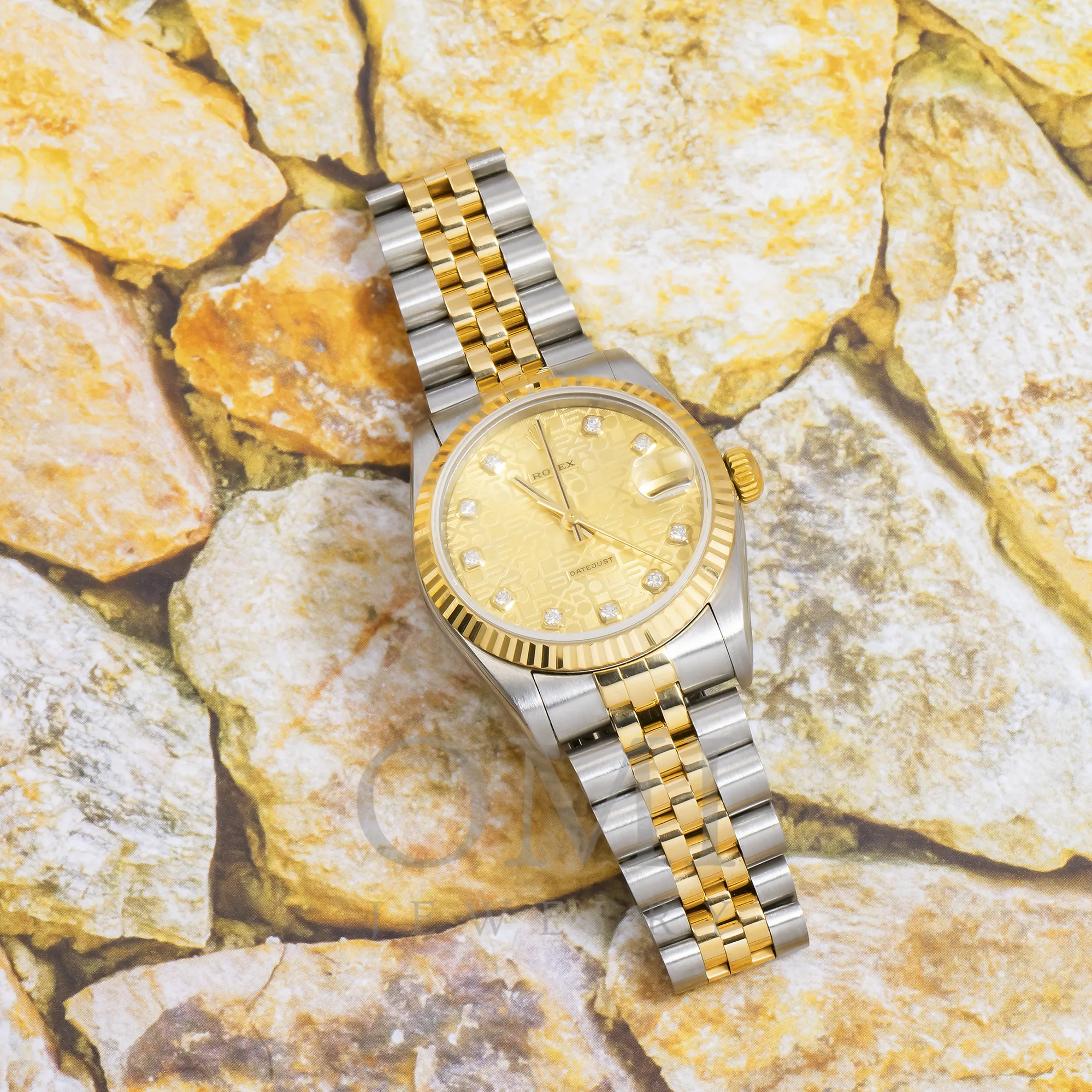 ROLEX LADY-DATEJUST 78273 31MM WHITE DIAMOND DIAL WITH TWO TONE JUBILEE BRACELET.