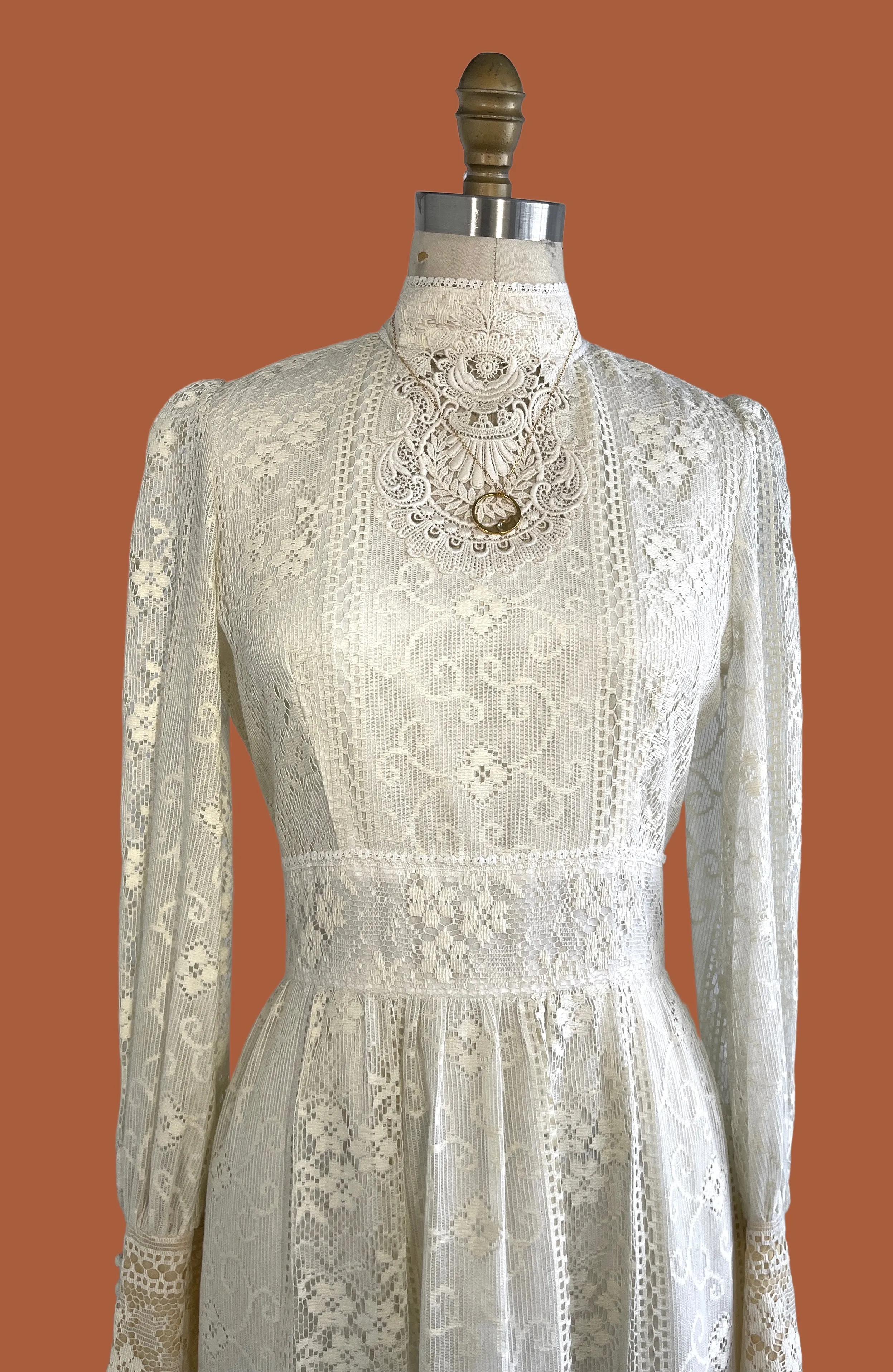 VICTOR COSTA 70s Does Victorian Lace Dress  Small