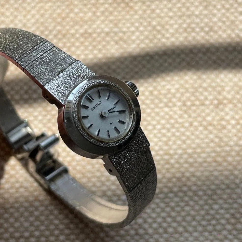 Vintage 1950s Seiko silver tone cocktail watch