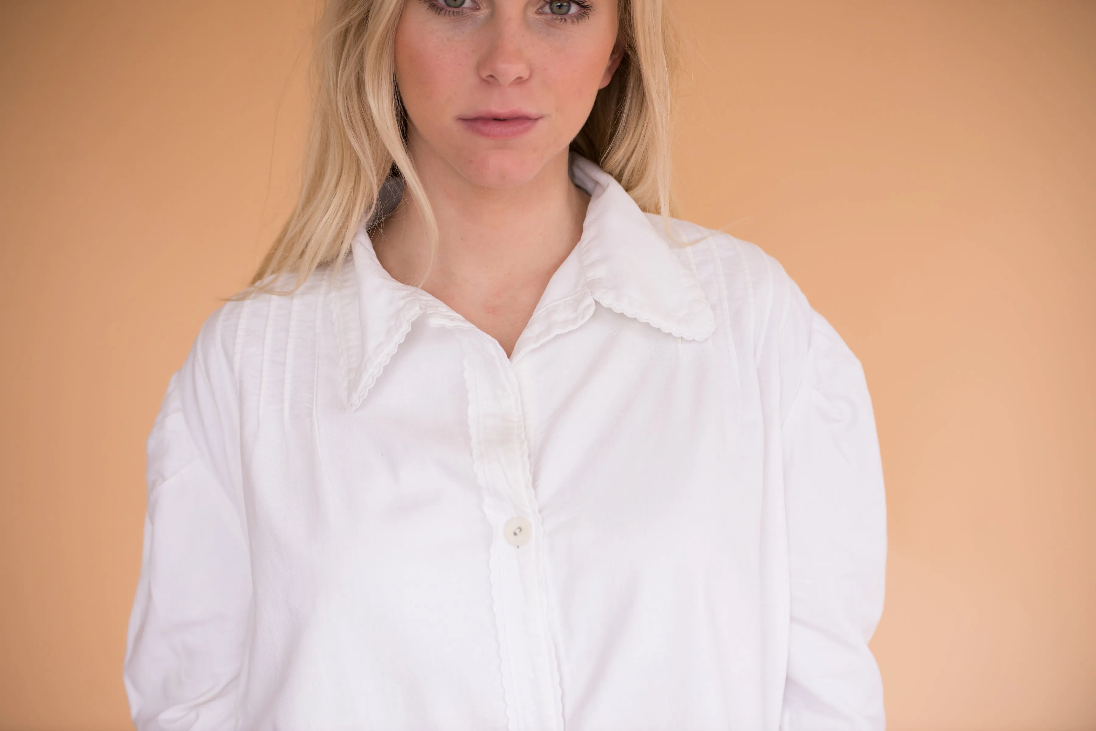 Vintage French Top - Vintage White Collared Shirt